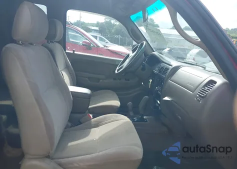 2002 Toyota Tacoma Base V6 из США, поврежденный, VIN 5TEWN72N12Z016370